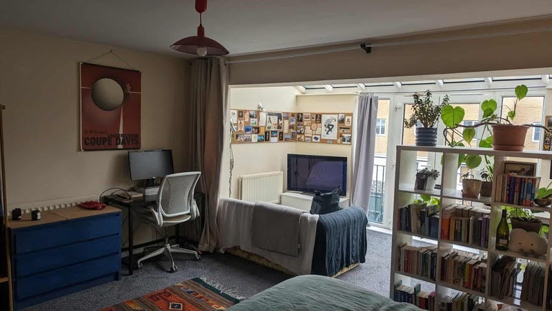Room Edgar Wallace Close in Greater London