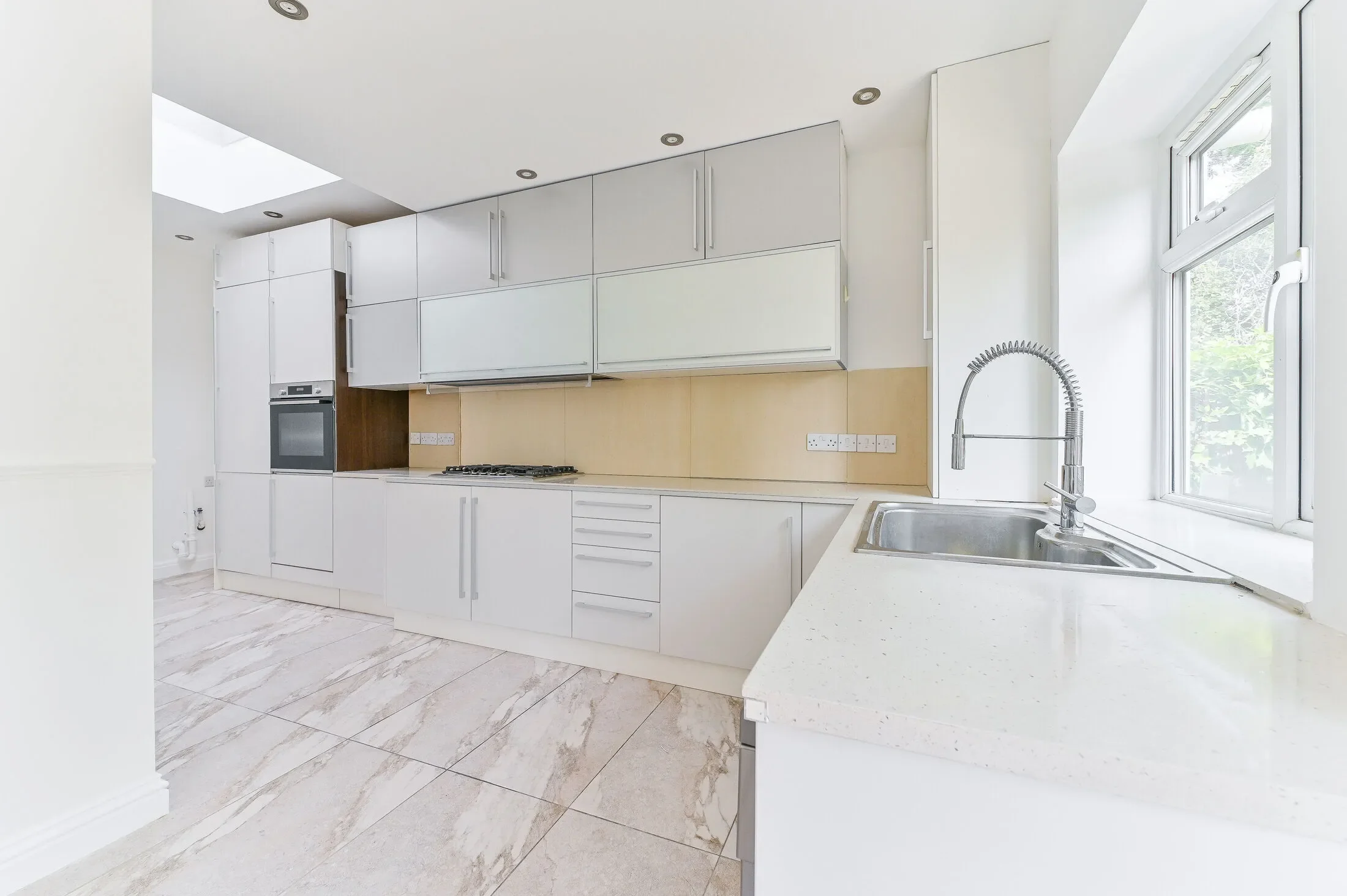House Manor Drive North in Greater London