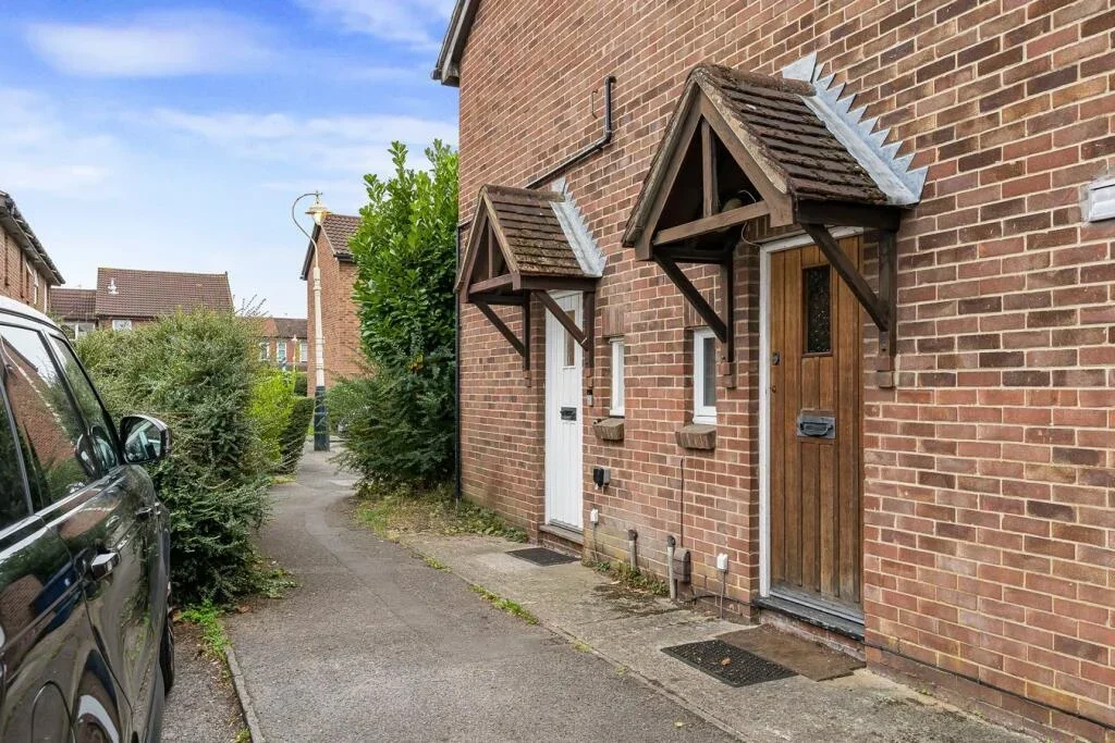 House Clementine Close in Greater London