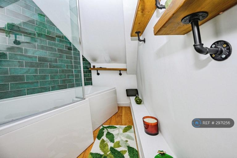 Flat Chapel Close in Dacorum