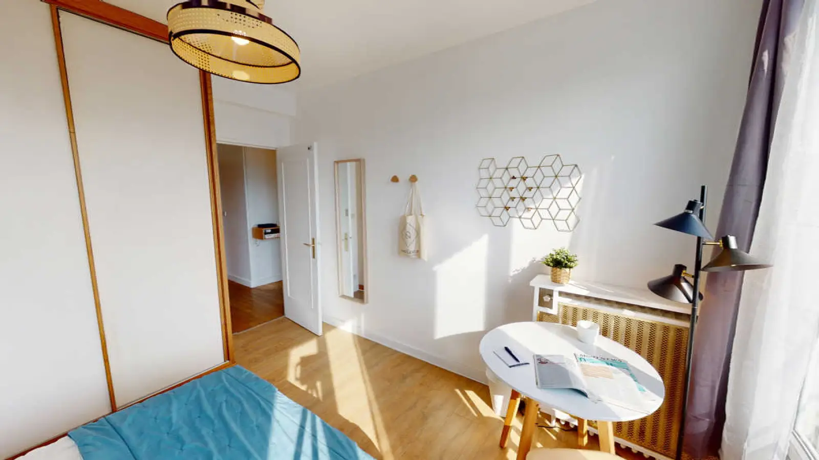 Room Rue de Cronstadt in Paris