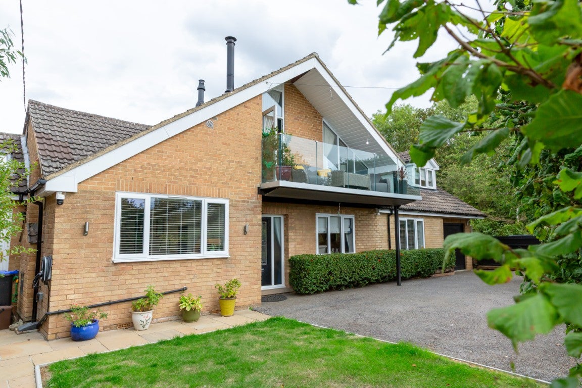 House The Twistle in Byfield
