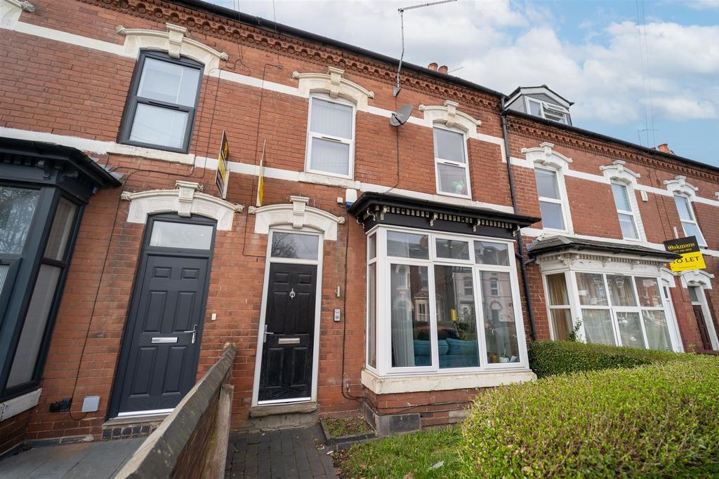 Flat Bournbrook Road in Birmingham