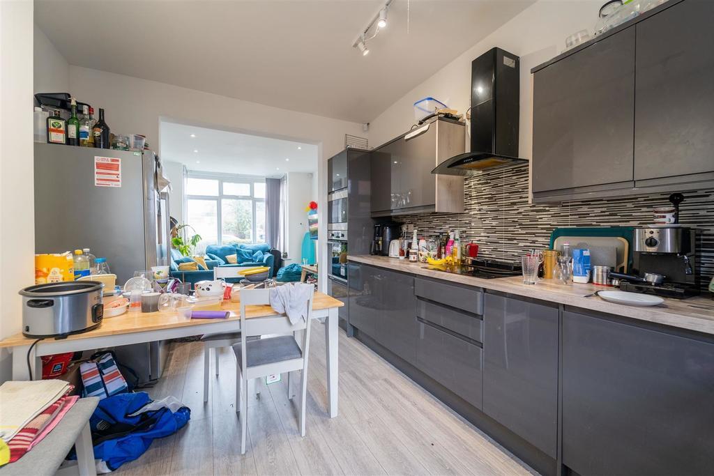 Flat Bournbrook Road in Birmingham