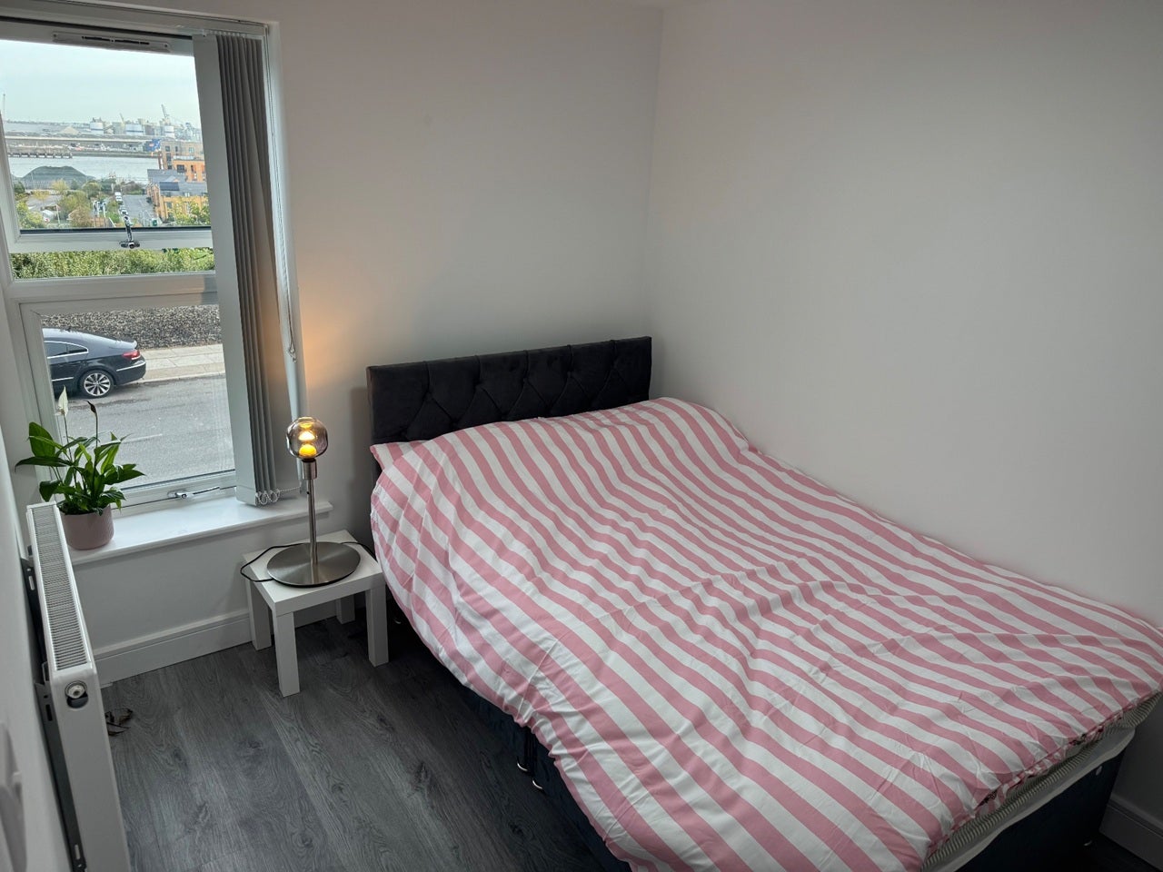 Room London Road in Gravesham