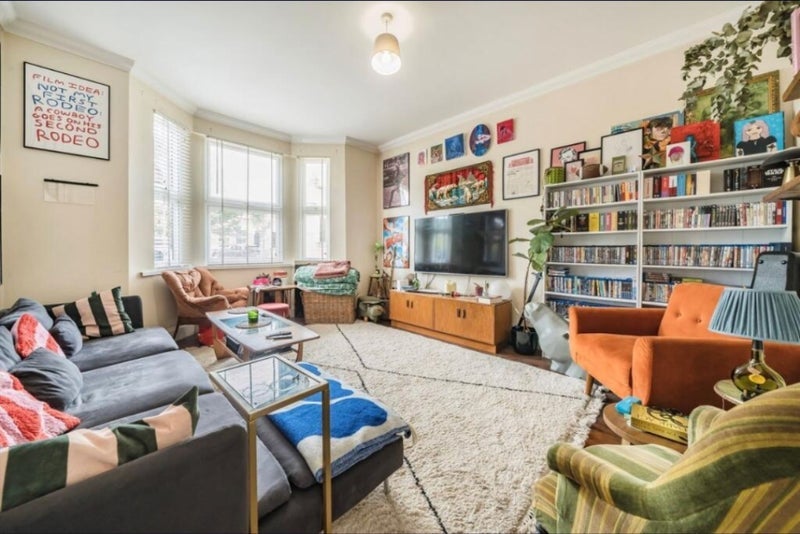 Room Melbourne Avenue in Greater London