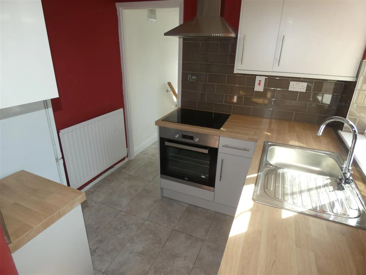Flat Biddlestone Road in Newcastle upon Tyne