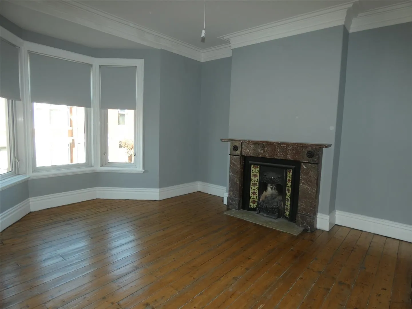 Flat Biddlestone Road in Newcastle upon Tyne