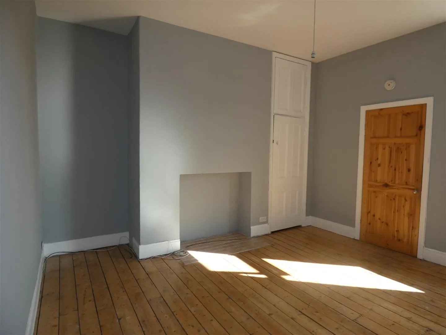 Flat Biddlestone Road in Newcastle upon Tyne