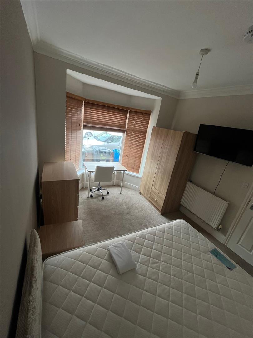 Room Walgrave Street in Hull
