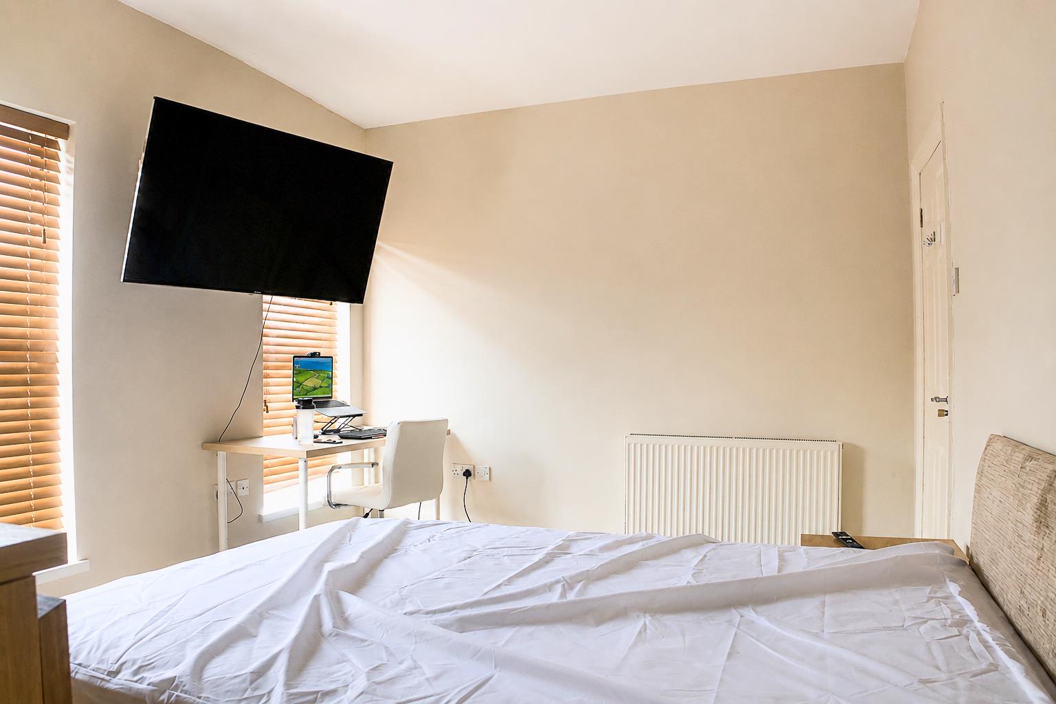 Room Walgrave Street in Hull