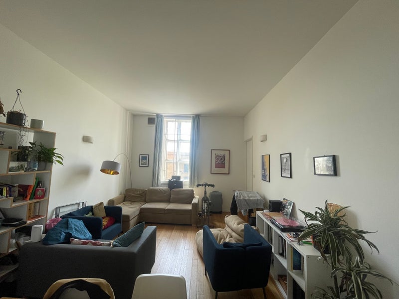 Room Akerman Road in Greater London