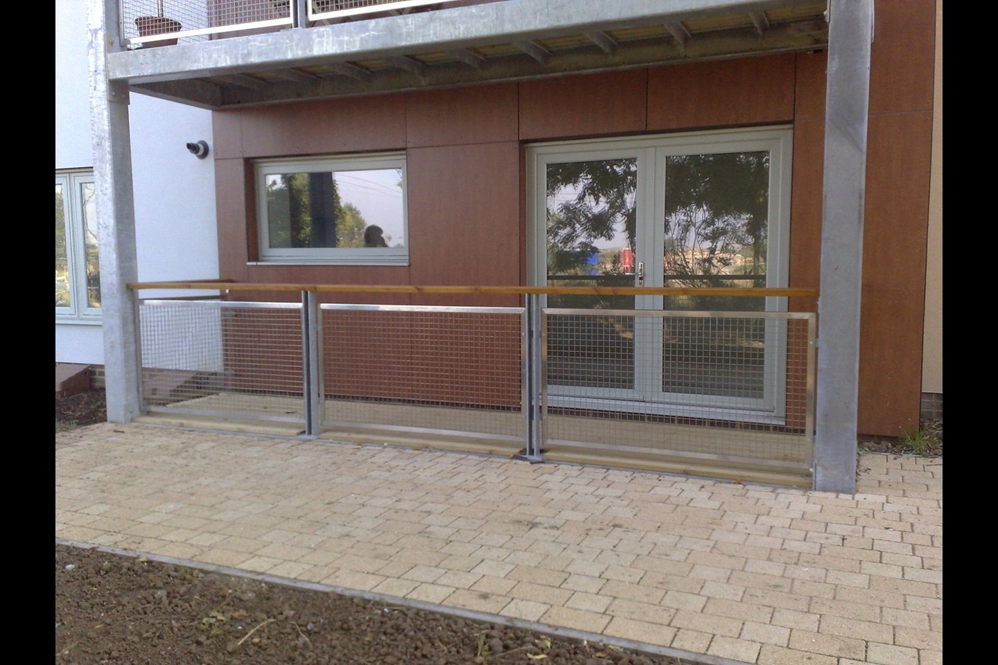 Flat Marsden Gardens in Dartford