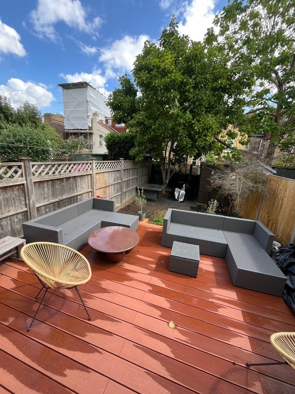 Room Trentham Street in Greater London
