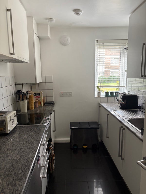 Room Great West Road in Greater London