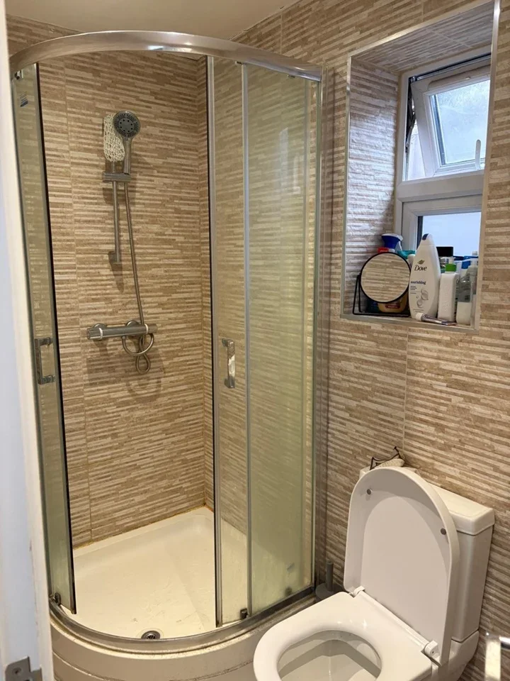 Room Chandos Road in Greater London
