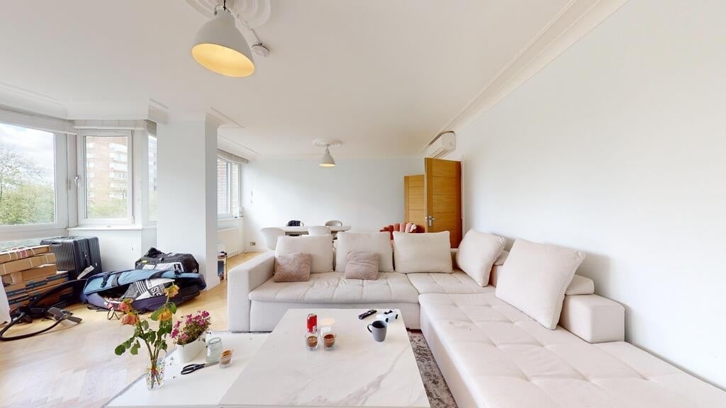 Flat Norfolk Crescent in City of Westminster