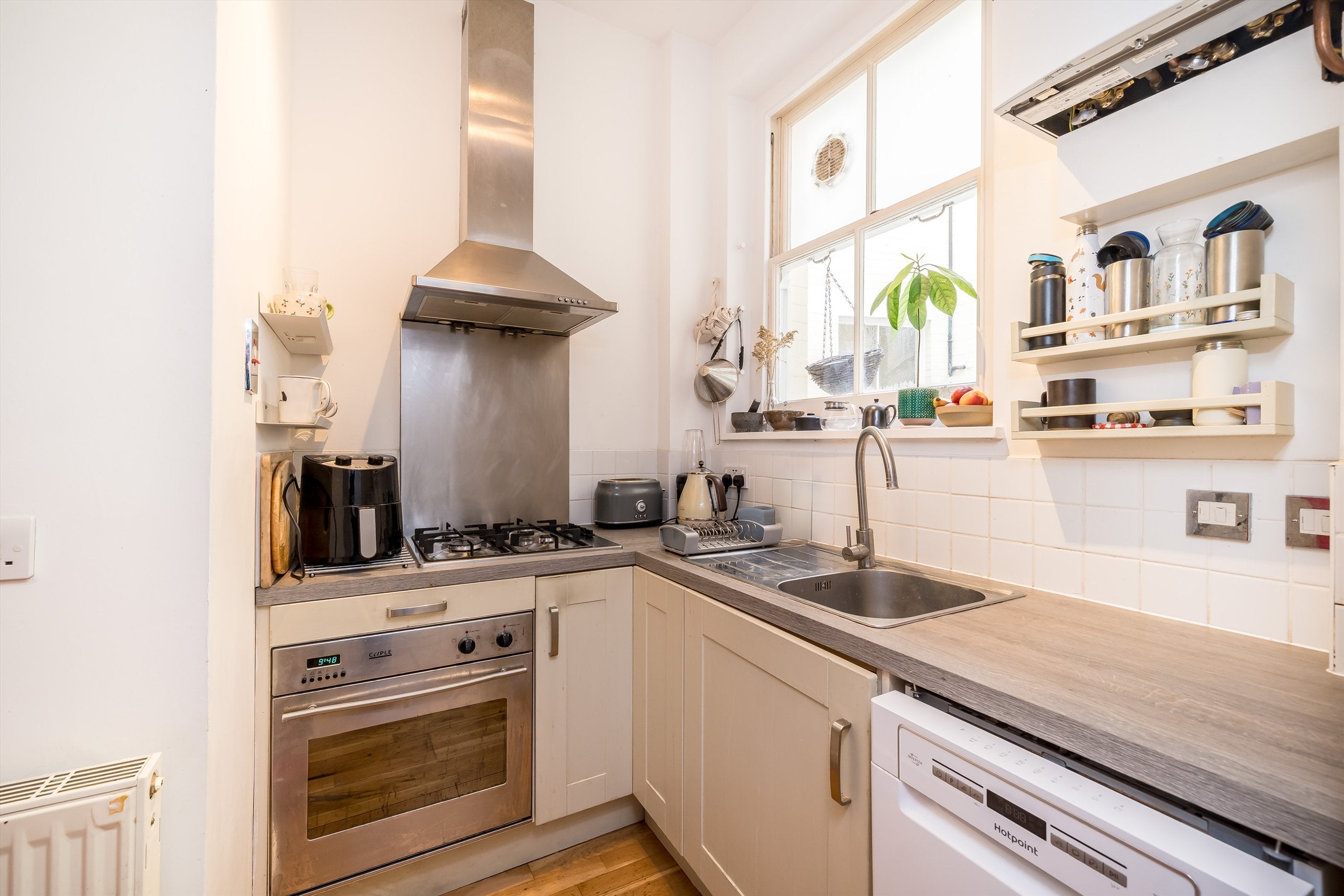 Flat St Mary's Terrace in City of Westminster