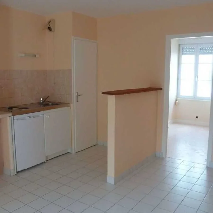 Flat Place Trélazé in Formerie