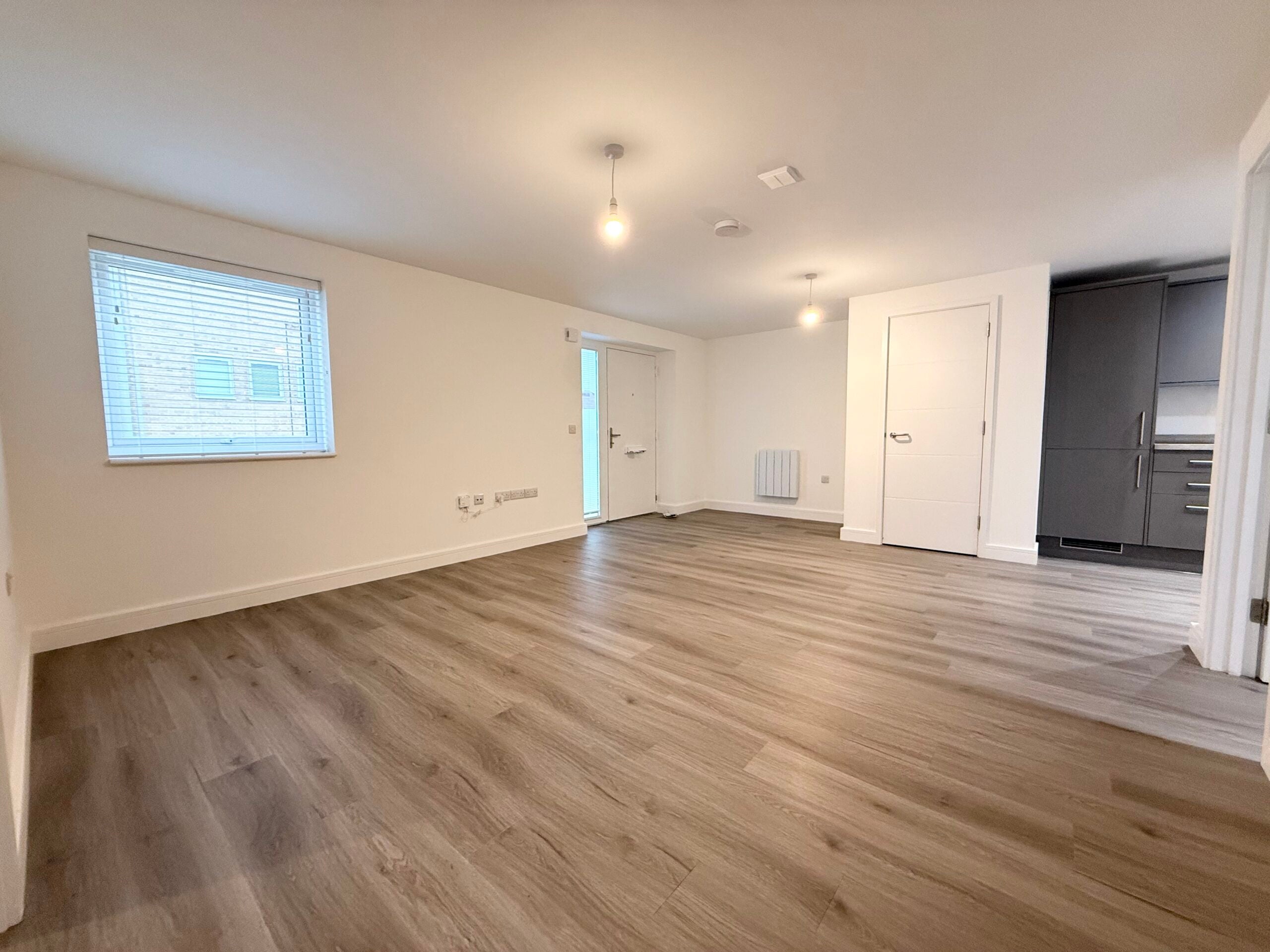 Flat Swain Court in Peterborough
