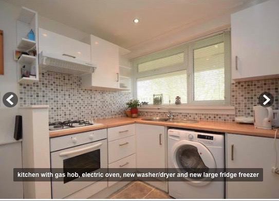 Flat Winders Road in Greater London