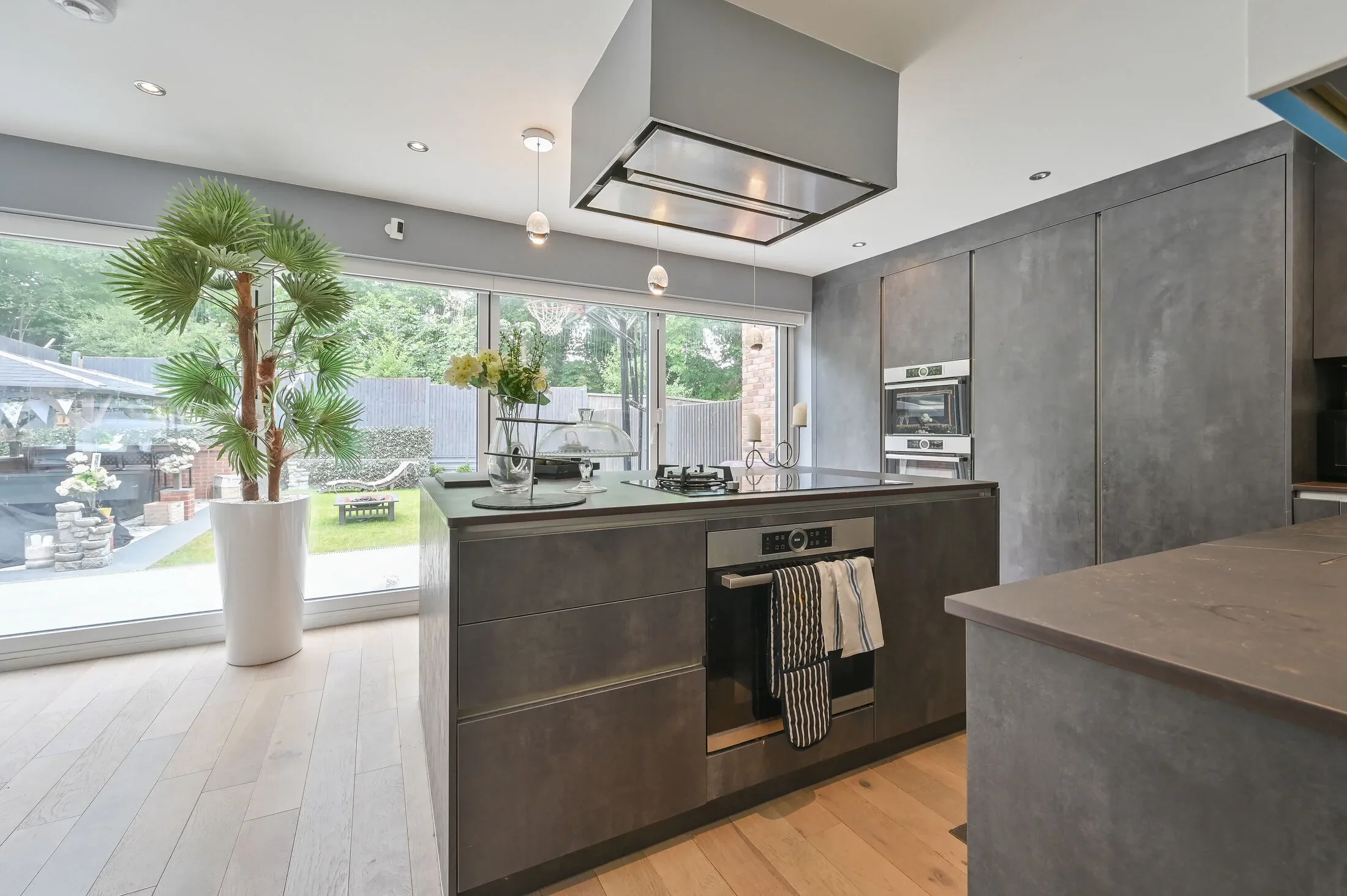 House Hill Close in Greater London