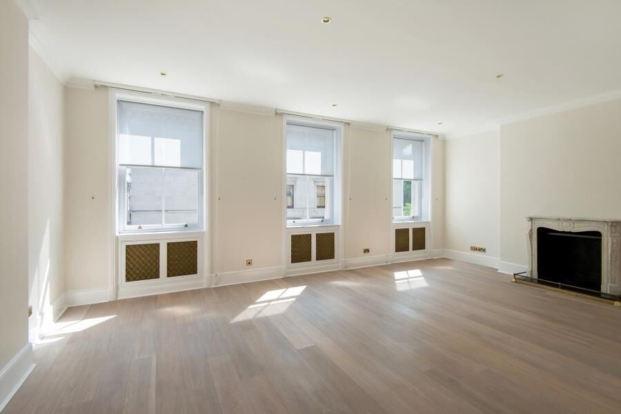 Flat Ennismore Gardens in City of Westminster