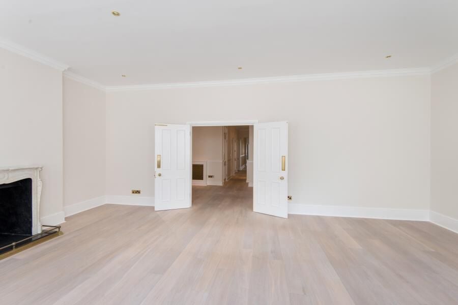 Flat Ennismore Gardens in City of Westminster