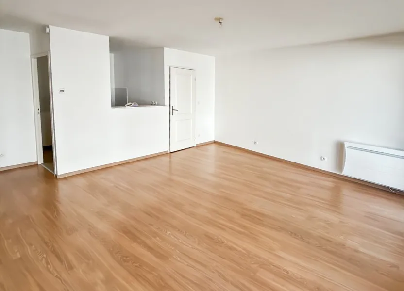 Flat Avenue Charles Fandre in Reims