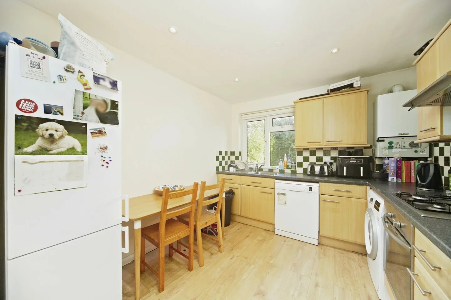 Flat Earlsfield Road in Greater London