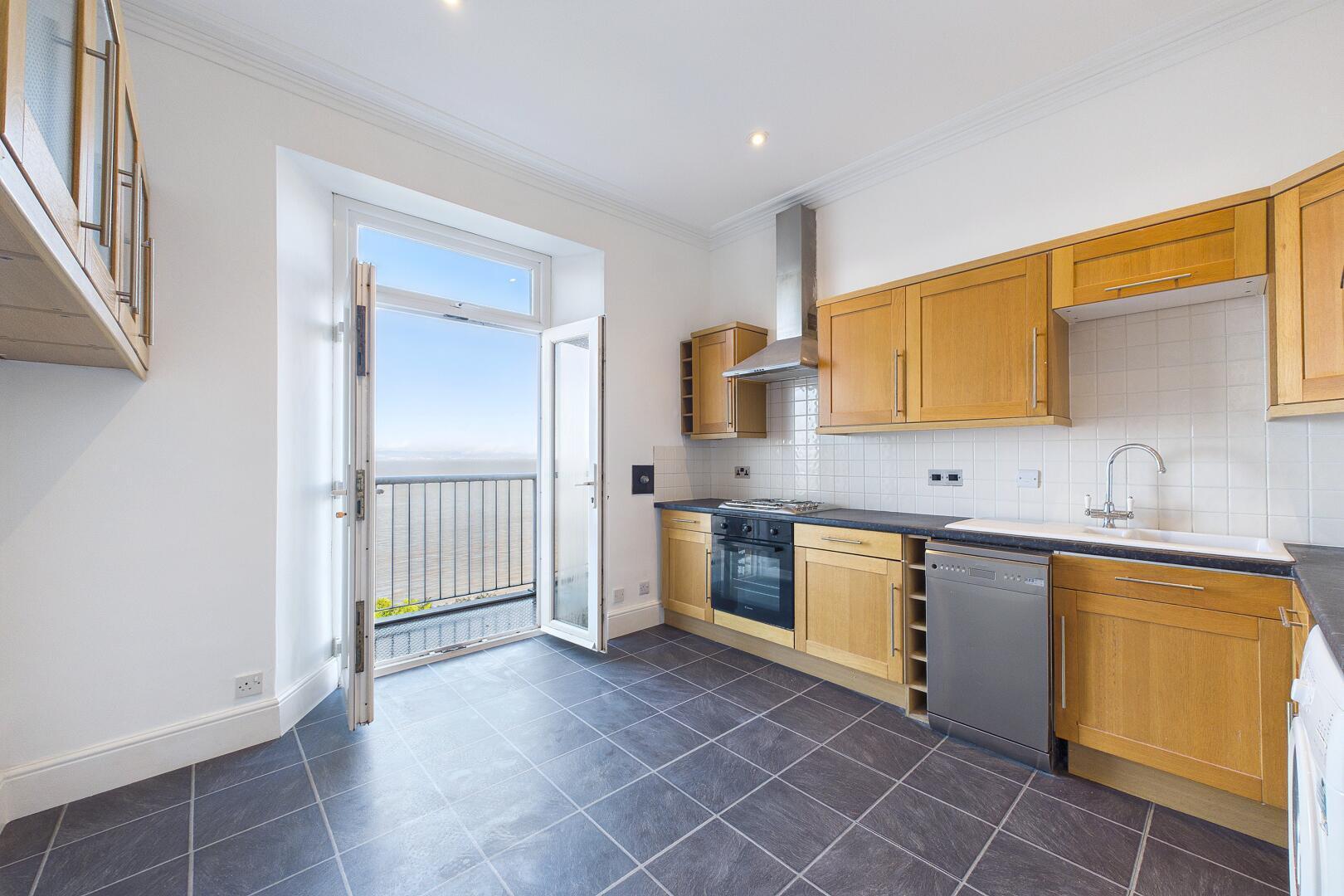 Flat Central Way in Clevedon