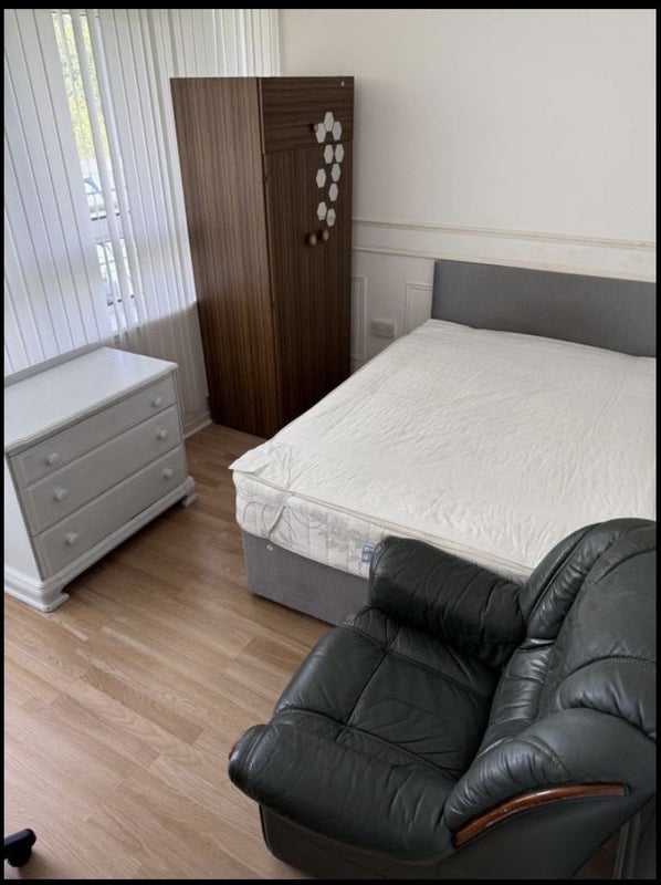 Room Broomhill Gate in Glasgow