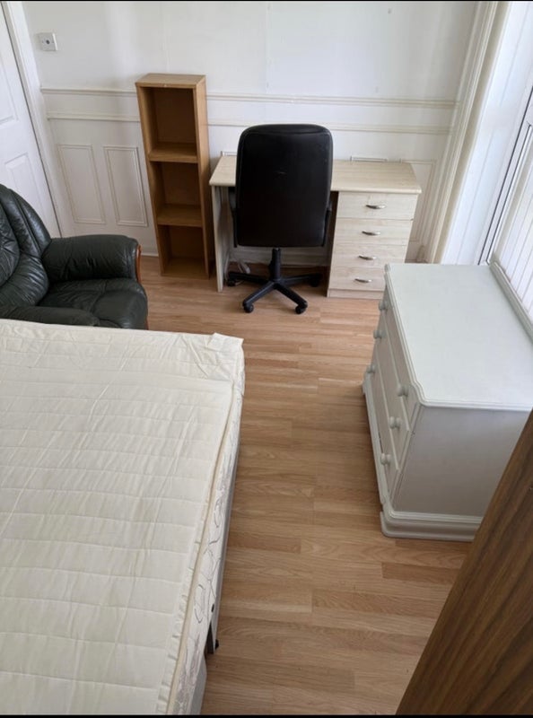 Room Broomhill Gate in Glasgow