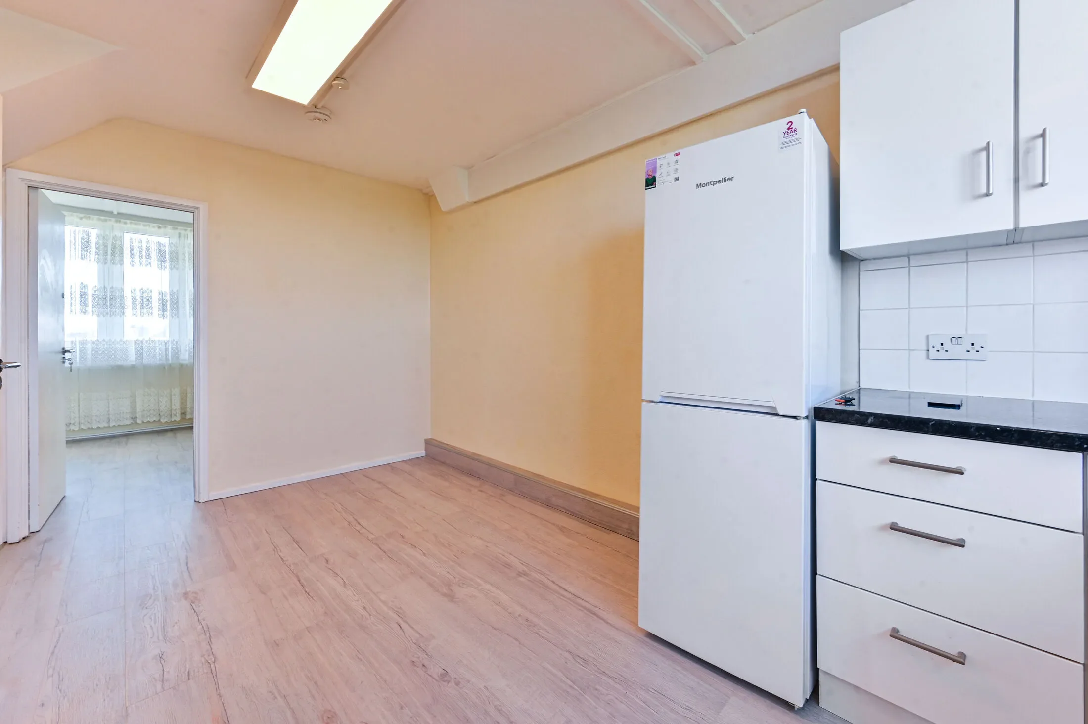 Flat Jervis Road in Greater London