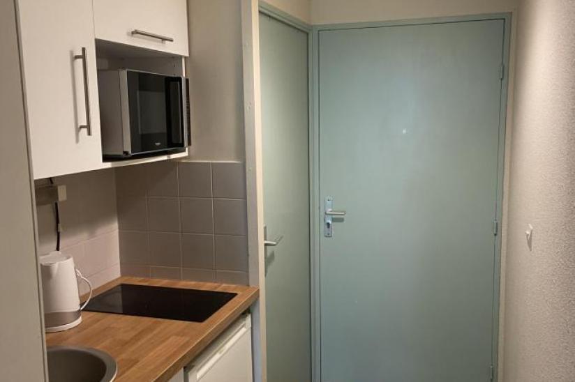 Flat Rue du Recteur Paul Henry in Rennes