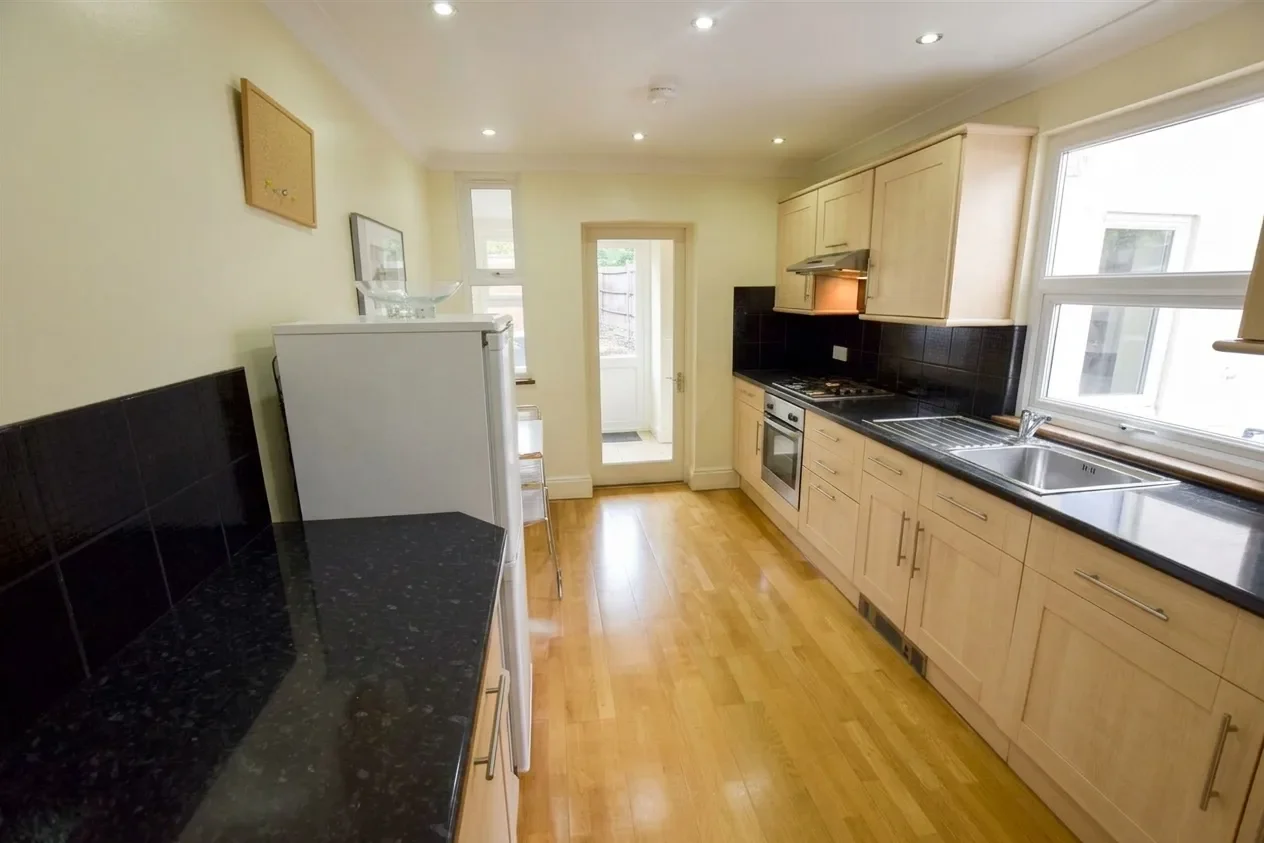 House Squires Lane in Greater London
