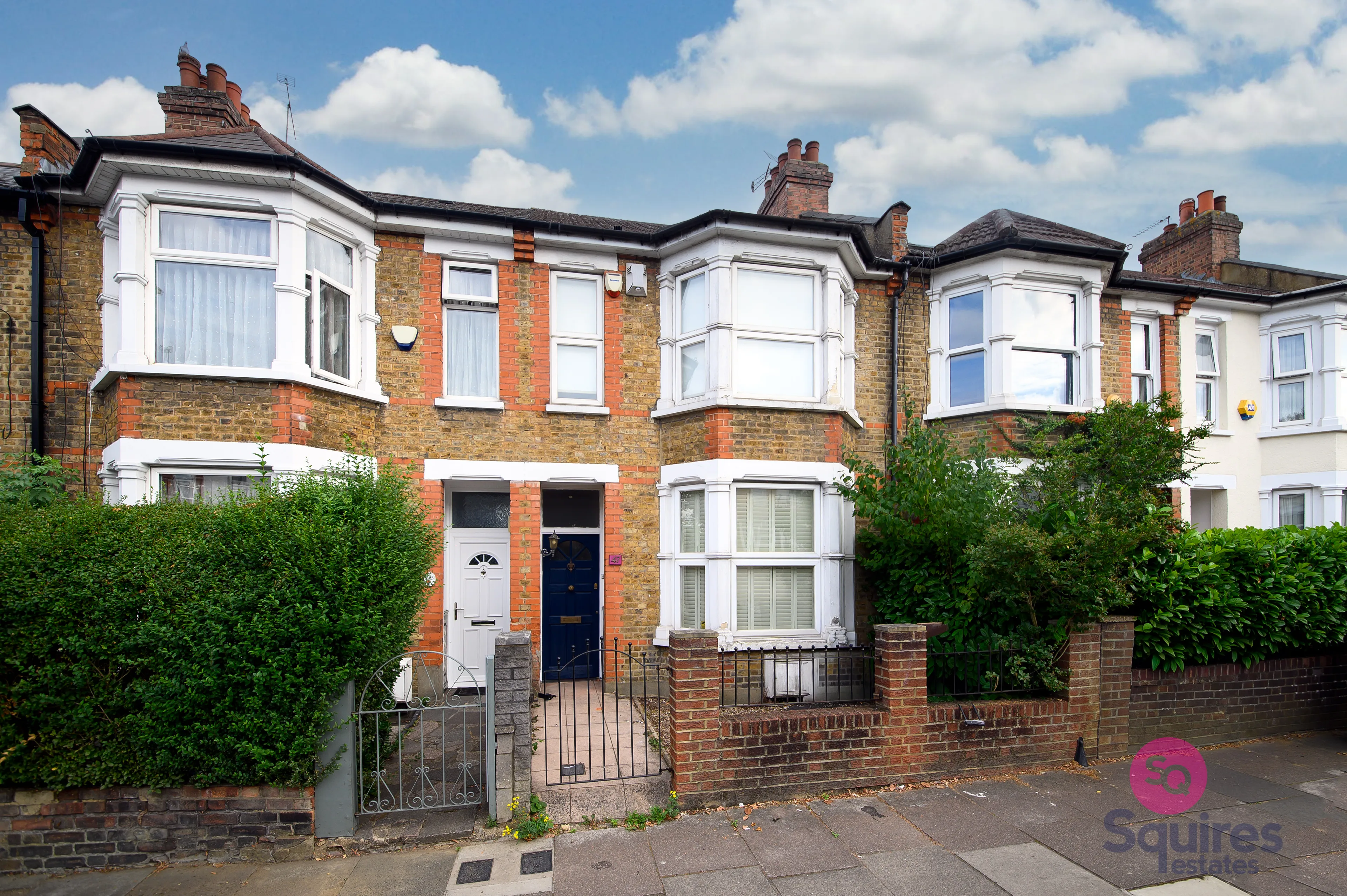 House Squires Lane in Greater London