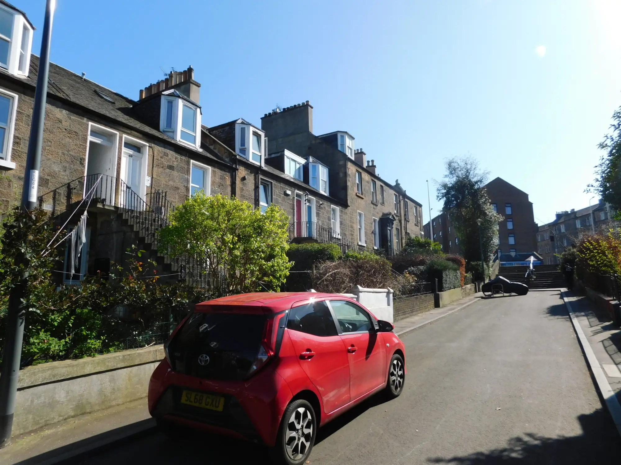 House Waverley Place in City of Edinburgh