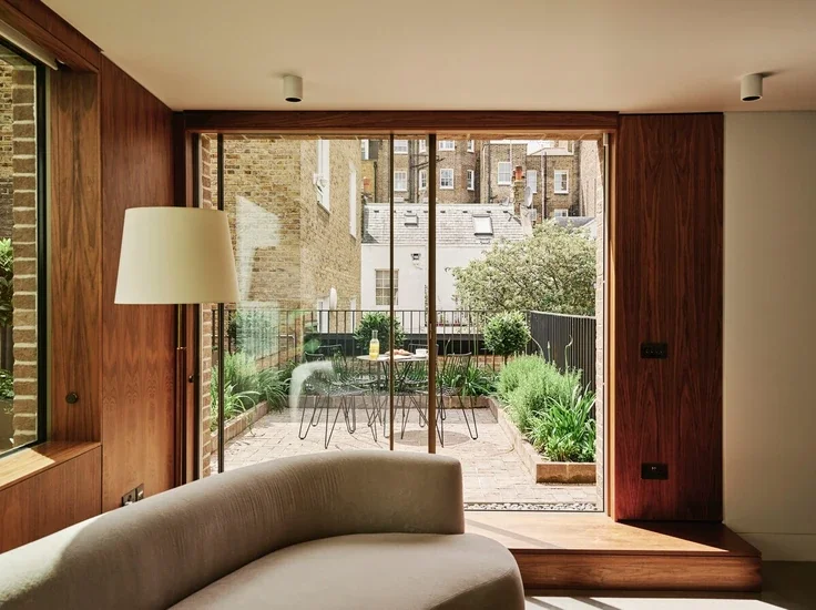 Flat Portland Place in City of Westminster