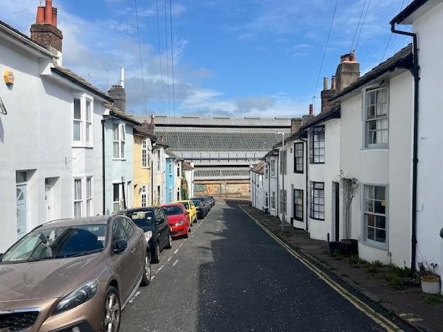 House Railway Street in Brighton