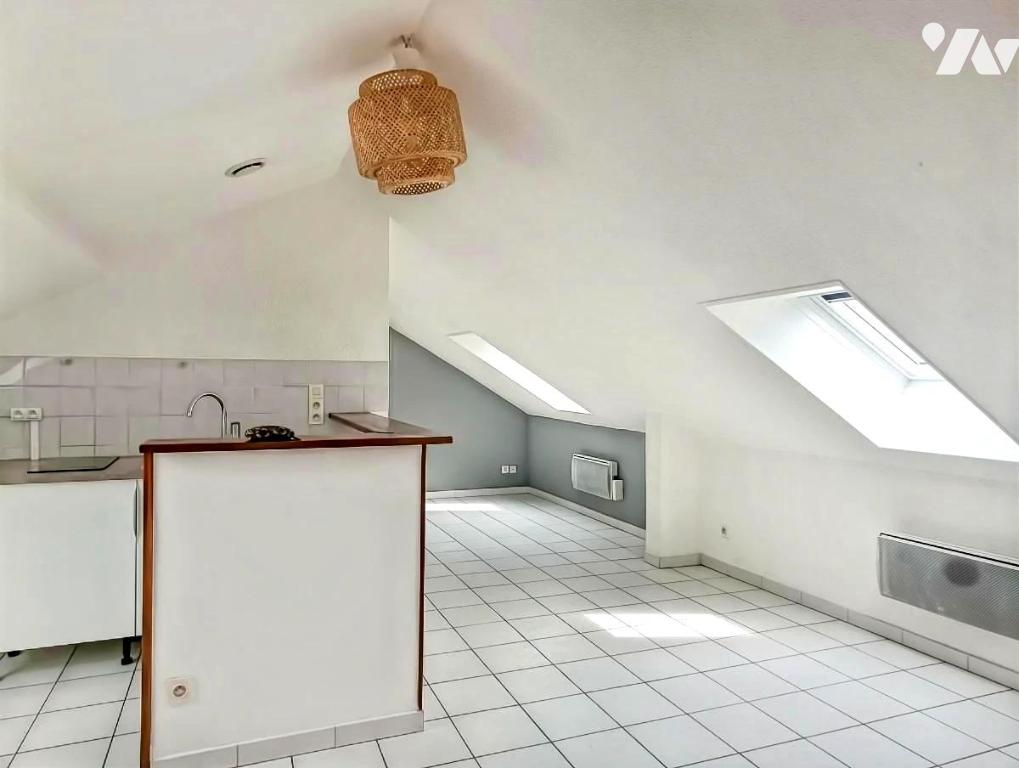 Flat Rue Ernest Renan in Reims