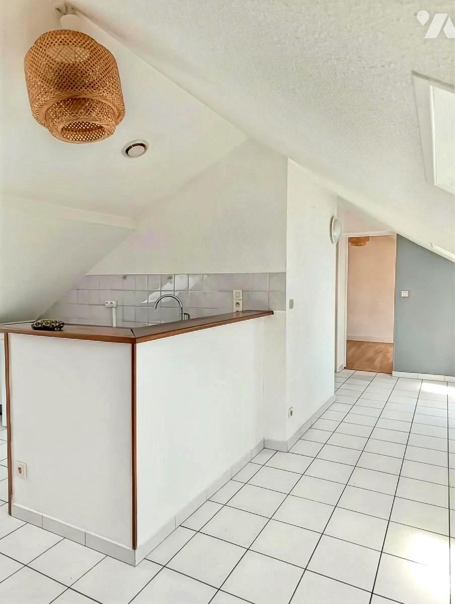 Flat Rue Ernest Renan in Reims