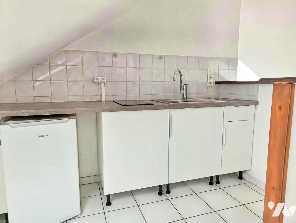 Flat Rue Ernest Renan in Reims