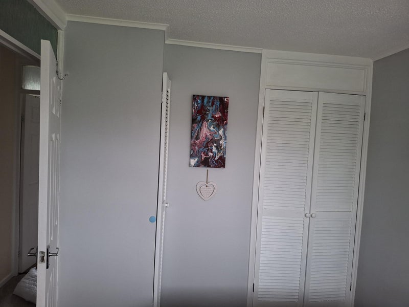 Room Corbison Close in Warwick