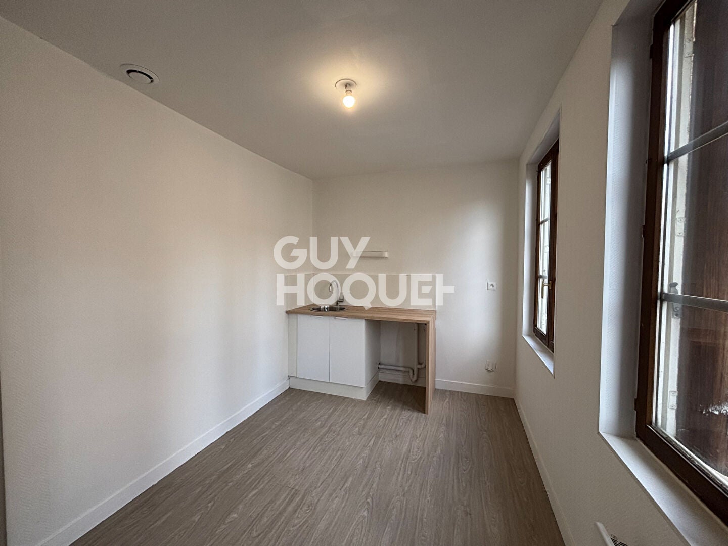 Flat Rue Galilée in Caudebec-lès-Elbeuf