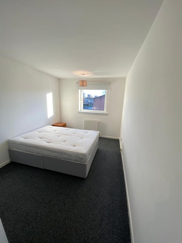 Room Plantation Square in Glasgow