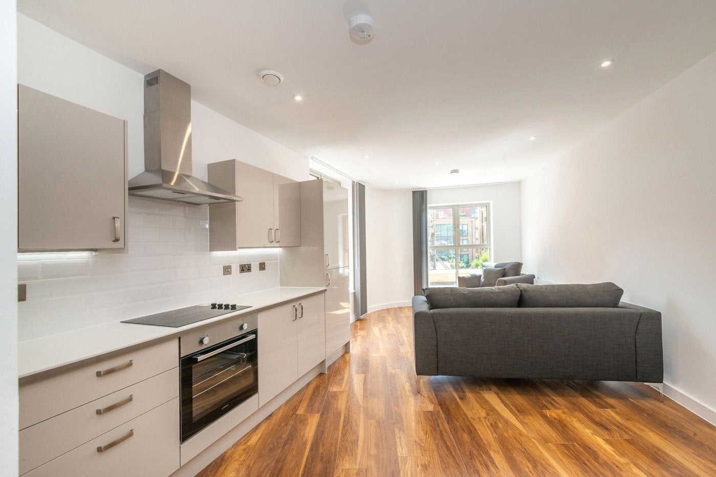 Flat Southampton Way in Greater London