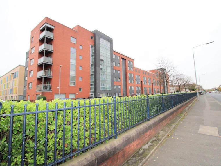 Flat Cadzow Industrial Estate in Hamilton
