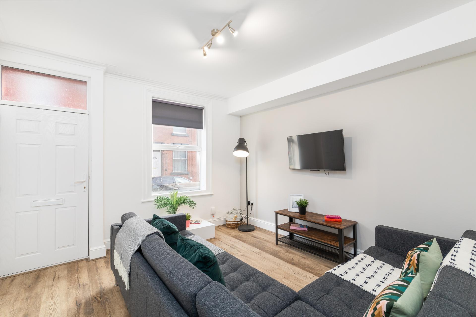 Flat Beamsley Mount in Leeds