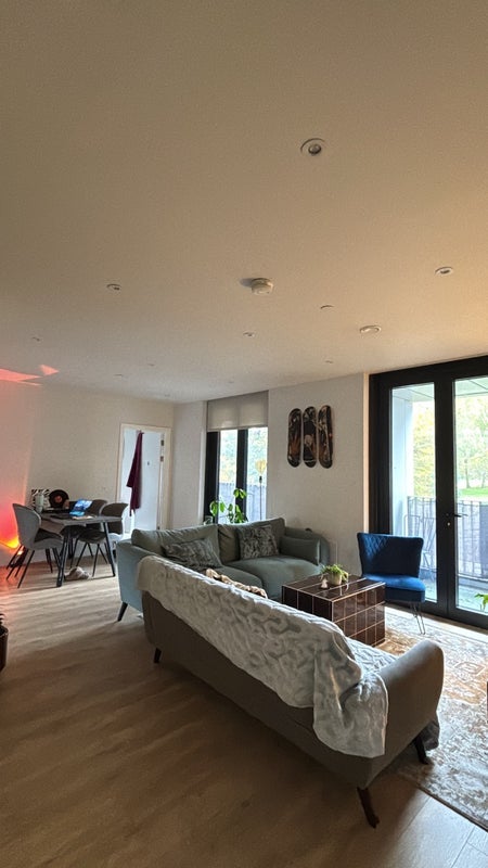 Room Aspin Lane in Manchester